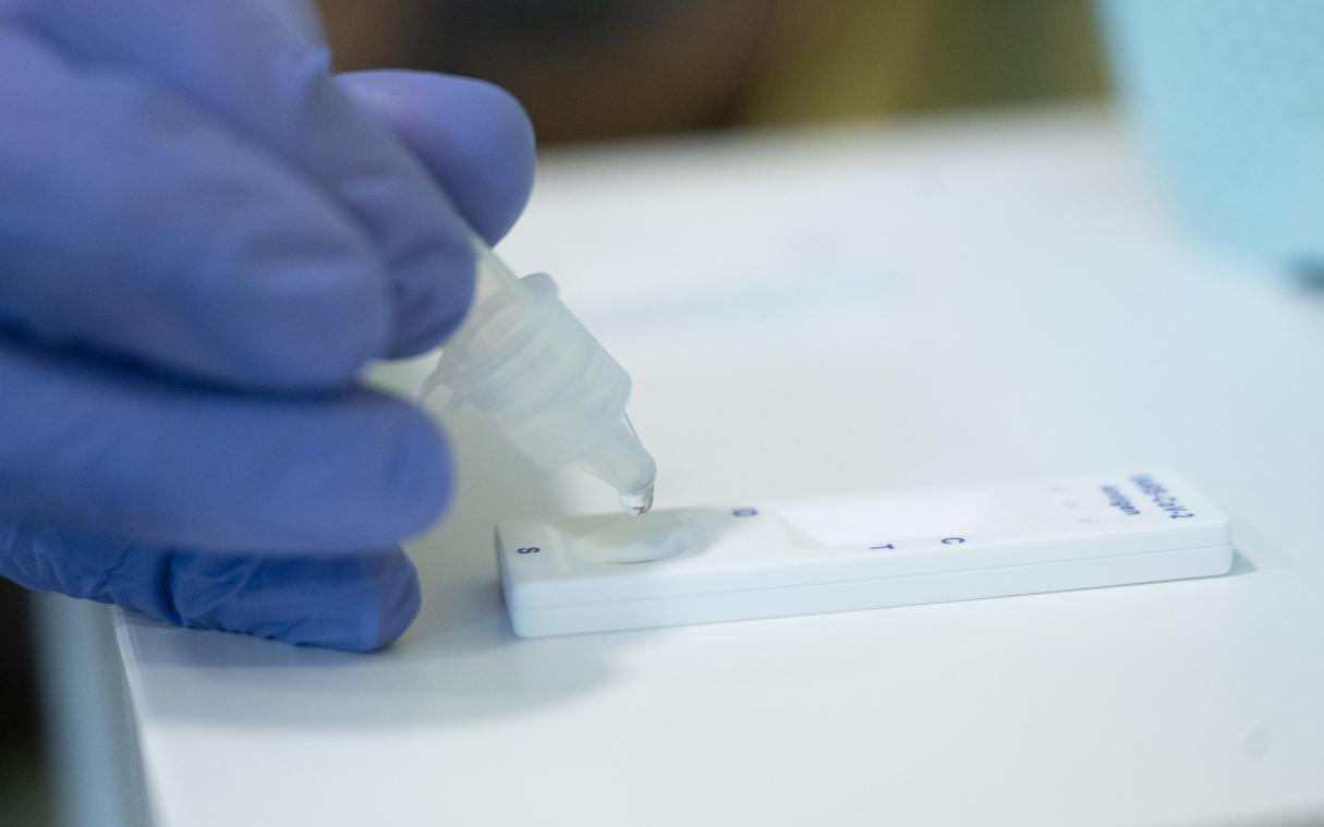 <p>Infektionszahlen steigen wieder – Krankenhausaufnahmen rückläufig</p>
