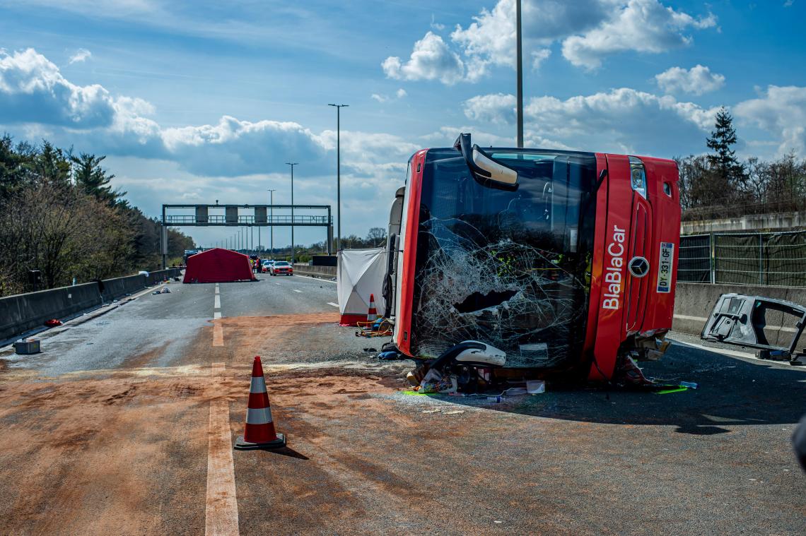 <p>Busunglück fordert zwei Todesopfer – Fahrer unter Drogeneinfluss</p>

