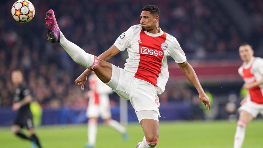 <p>Mehr als ein Abseitstor durch Sebastien Haller brachte Ajax Amsterdam gegen Benfica Lissabon nicht zu Stande.</p>