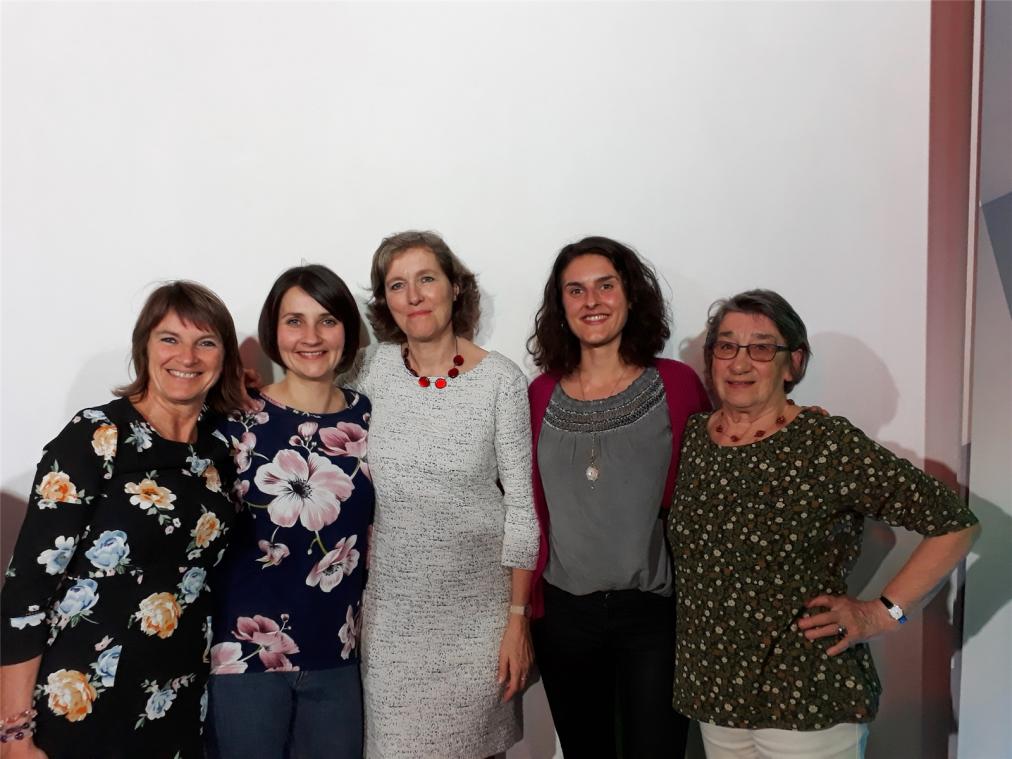 <p>Das Team des Eupener Frauenerzählcafés lud zum Weltfrauentag Frauen vieler Kulturen, Eupenerinnen und Zugezogene sowie Bewohnerinnen des Zentrums Bellevue zum gemeinsamen Feiern und Kennenlernen ein.</p>
