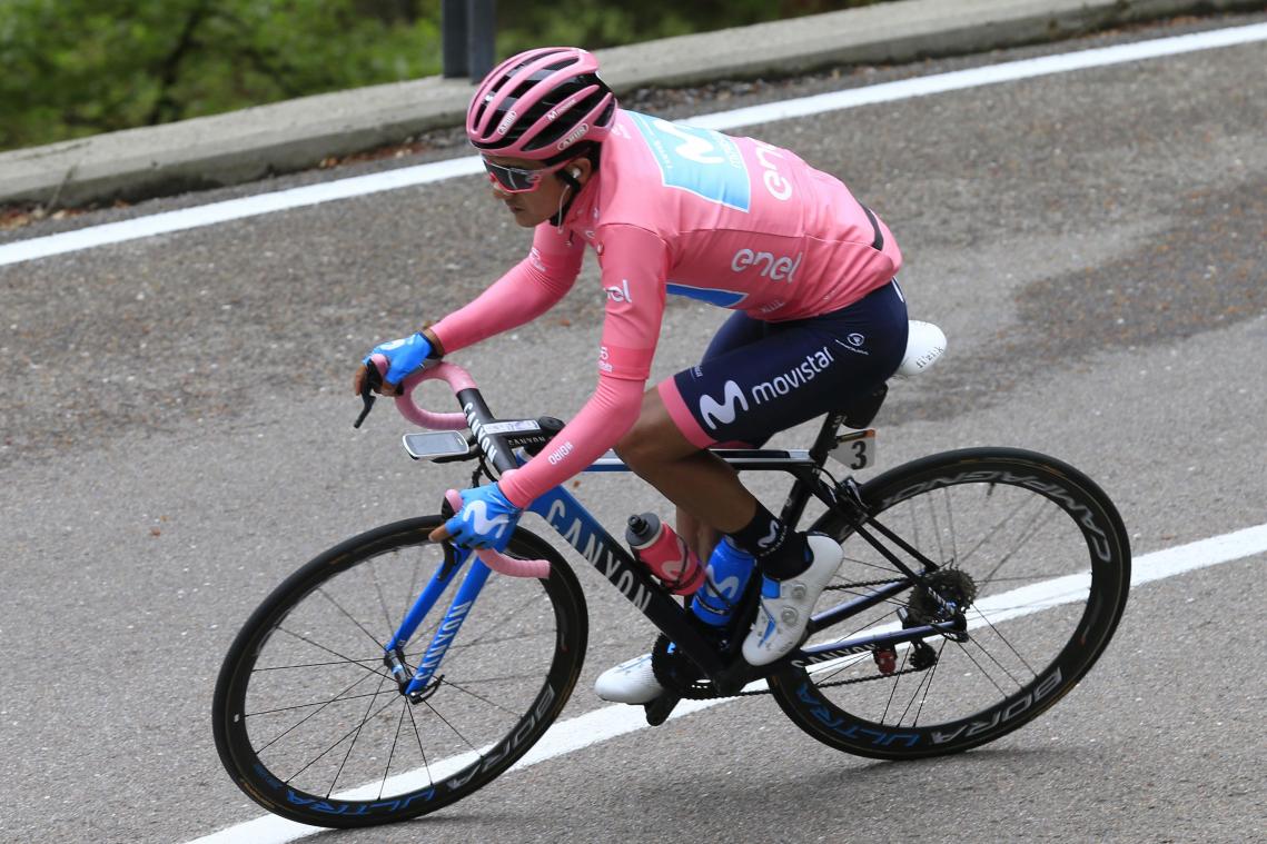 <p>„Richard ist ein Rennfahrer ohne Schwächen. Er ist enorm stark in den Bergen. Er kann sich im Zeitfahren verteidigen. Und er ist sehr willensstark“, so die Beschreibung des Movistar-Teamchefs.</p>