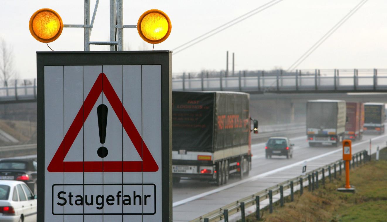 <p>Die Reisezeit erreicht am Wochenende ihren Höhepunkt. Europaweit muss mit Staus sowohl auf der Hin- als auch auf der Rückreise gerechnet werden.</p>
