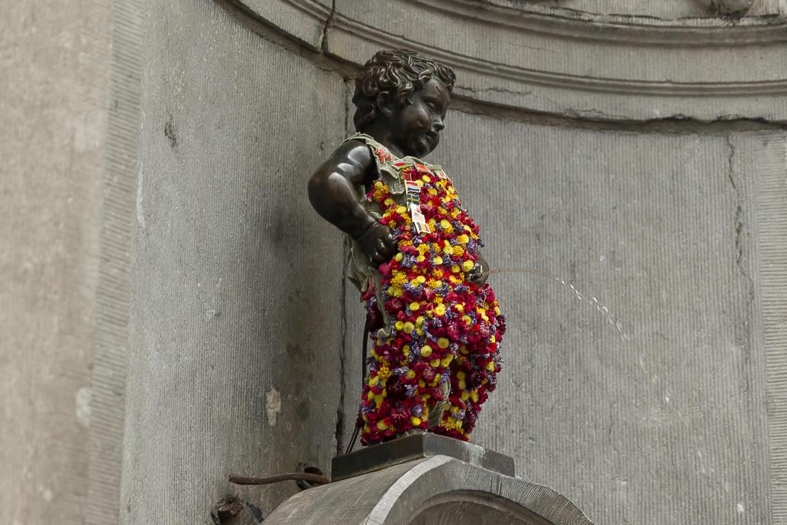 <p>Auch Manneken Pis ist anlässlich von „Flowertime“ mit Blumen geschmückt.</p>