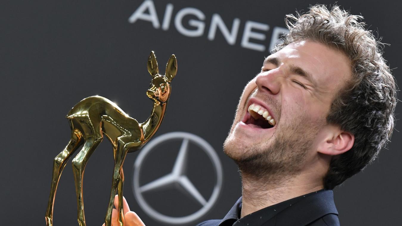 <p>Luke Mockridge freut sich über seine Auszeichnung in der Kategorie „Comedy bei der 70. Verleihung des Medienpreises Bambi im Stage Theater.</p>