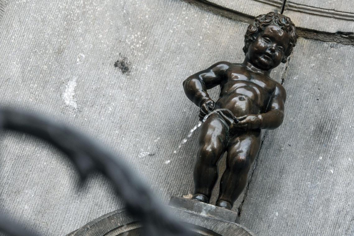 <p>Inzwischen wurde die Brunnenfigur wieder auf Hochglanz gebracht.</p>
