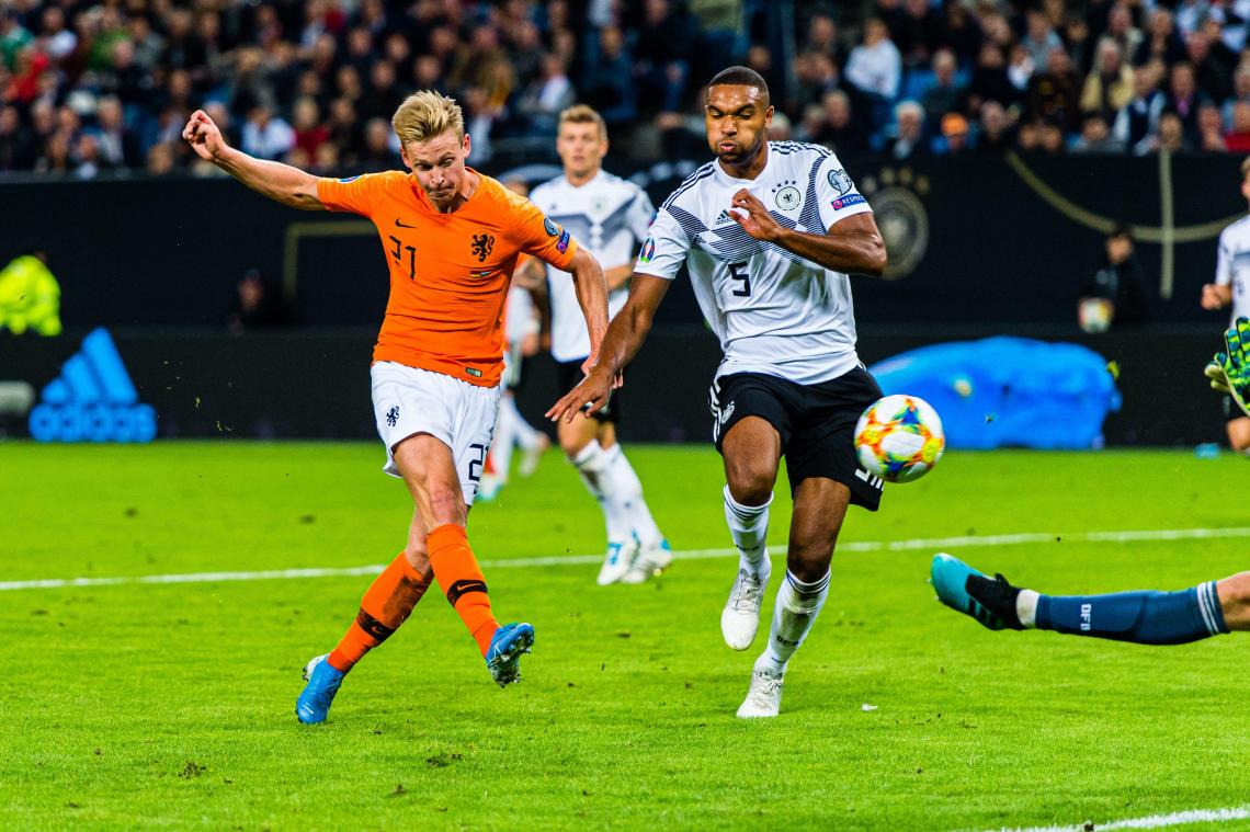 <p>Frenkie de Jong (links) erzielte den Treffer zum 1:1-Ausgleich.</p>