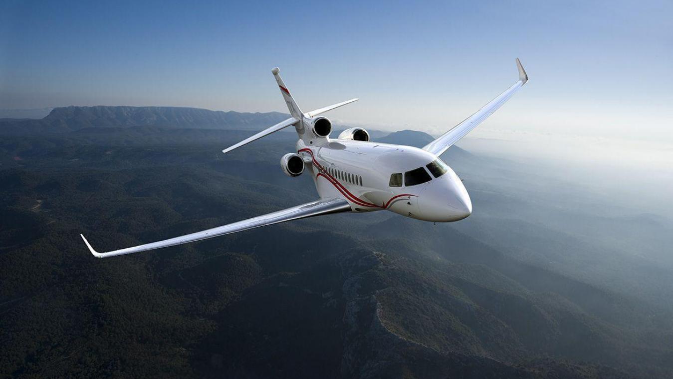 <p>Bei den neuen Maschienen handelt sich um zwei Falcon 7X-Flugzeuge der französischen Firma Dassault.</p>