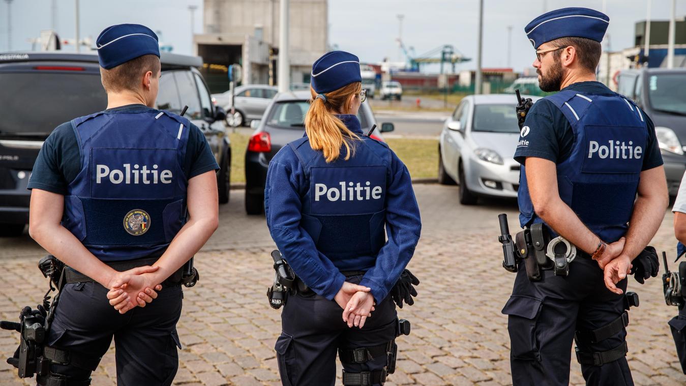 <p>15 Menschenhändler festgenommen: Die Polizei macht in Ostflandern gegen Schleuser mobil</p>

