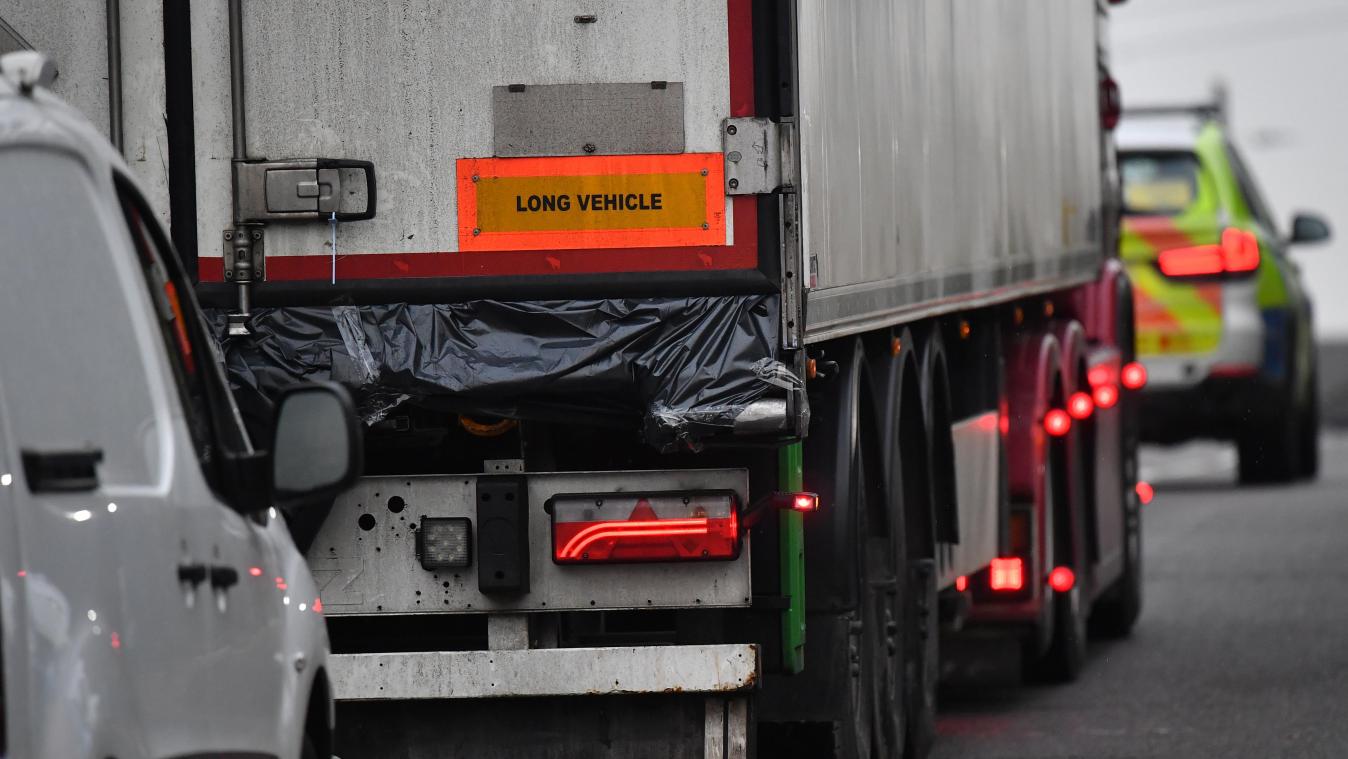 <p>Erst vor Kurzem wurden 39 Leichen – vermutlich Migranten – in einem Lastwagen in England gefunden.</p>
