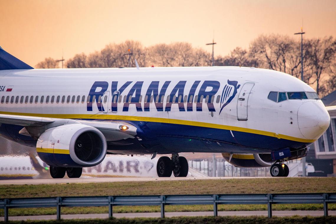 <p>Vom Abzug eines in Brüssel stationierten Flugzeugs sind 28 Ryanair-Mitarbeiter betroffen. Sie sollen an andere Standorte wechseln.</p>