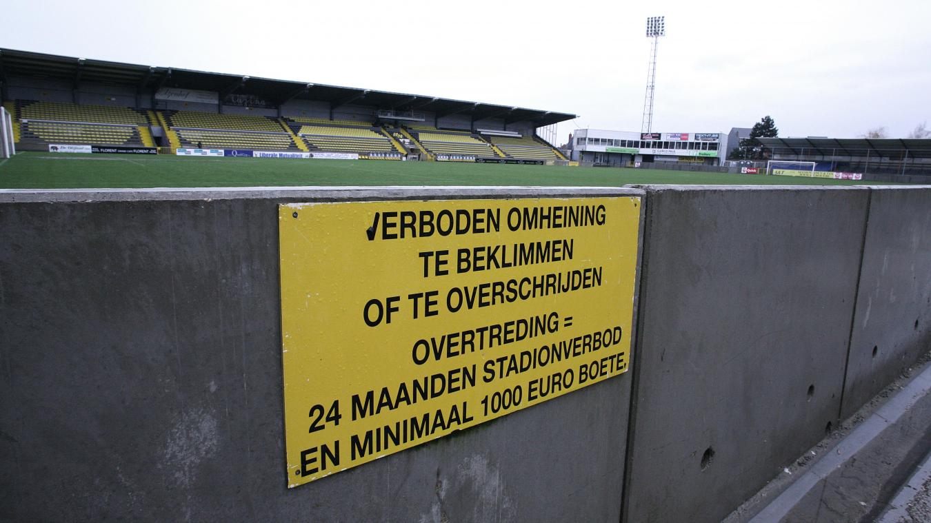 <p>Die Inspektoren der Fußballzelle haben im letzten Jahr 33 Kontrollen bei Fußballklubs und 30 Stadionkontrollen durchgeführt.</p>