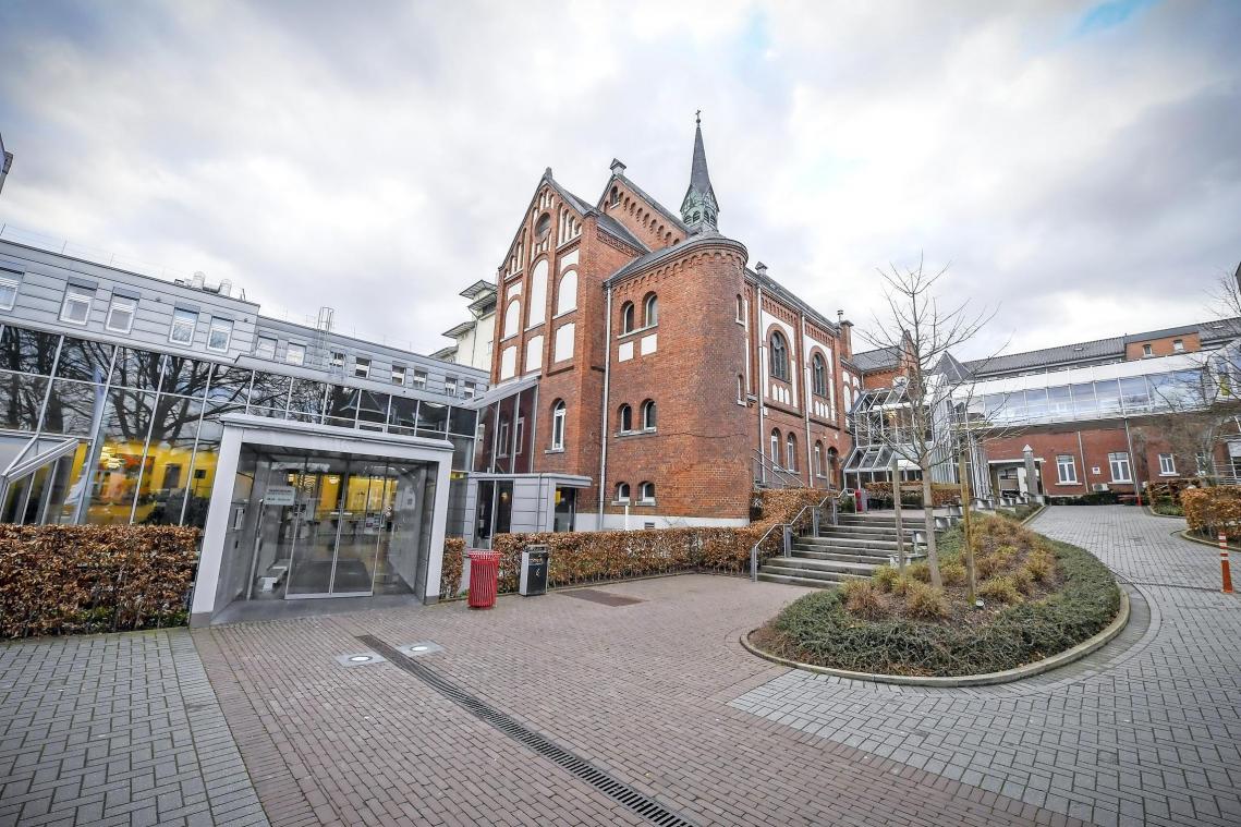 <p>Notfallplan: Krankenbesuche ab Samstag in den Kliniken untersagt</p>

