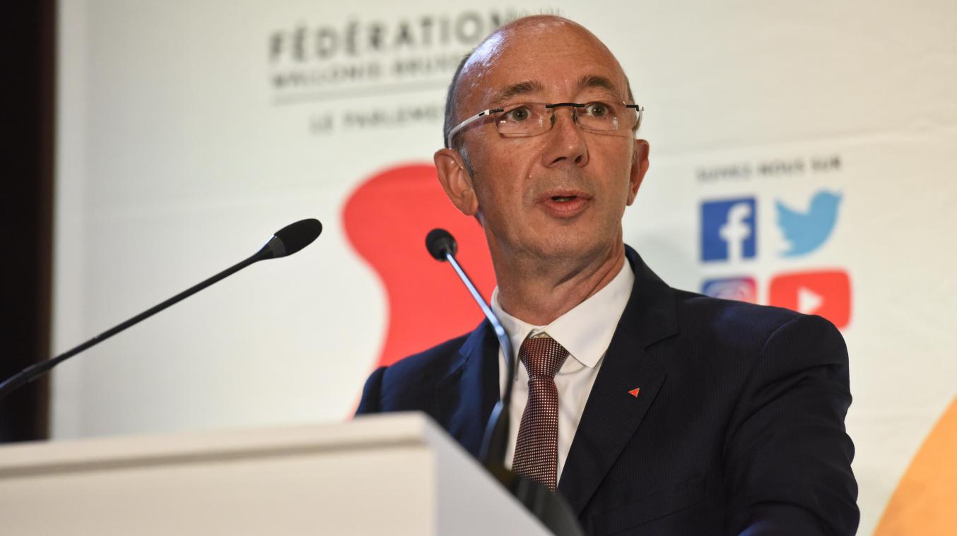 <p>Rudy Demotte (PS), Ministerpräsident der Französischen Gemeinschaft, sieht keinen anderen Weg als Neuwahlen.</p>