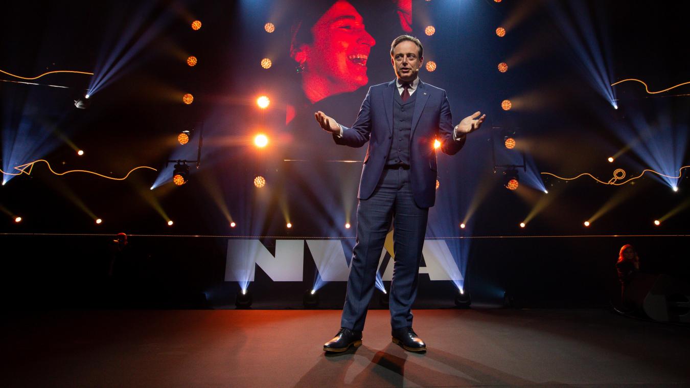 <p>Hält als Parteichef die Fahne bei der N-VA hoch: Bart De Wever.</p>