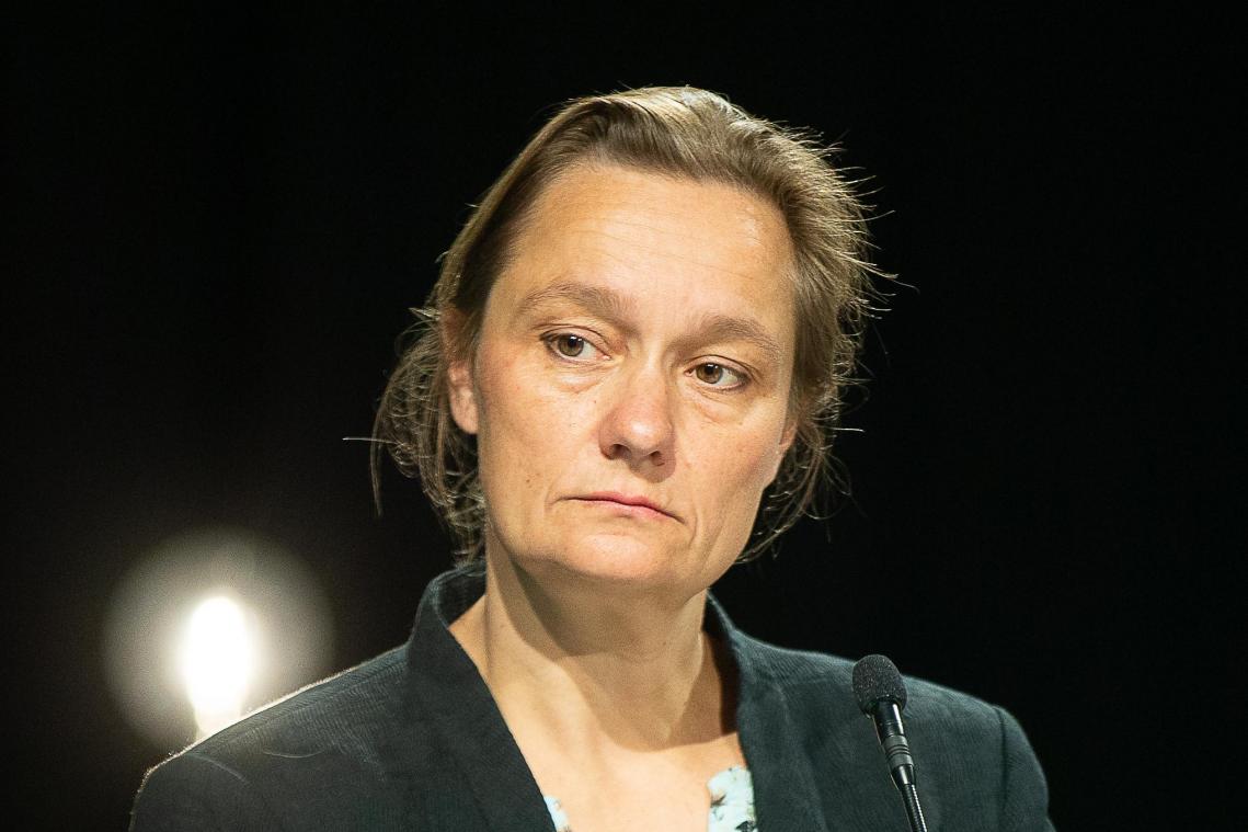 <p>Stand „Radio 1“ Rede und Antwort: Erika Vlieghe.</p>