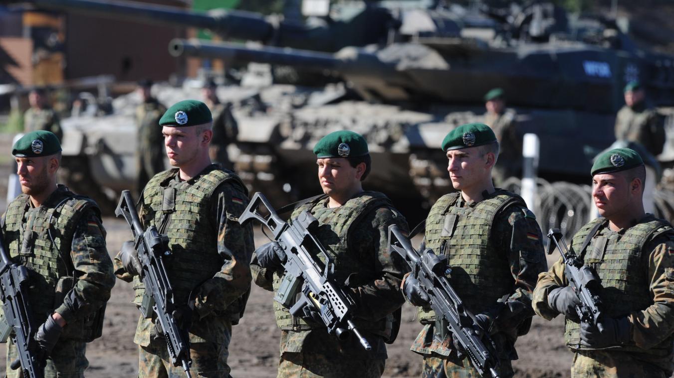 <p>Corona-Ausbruch auf Truppenübungsplatz: Belgische Soldaten infiziert</p>
