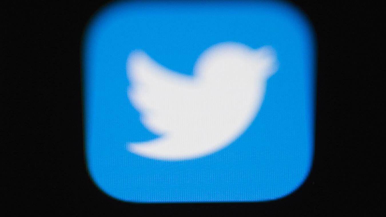 <p>Die Twitter-App ist auf dem Bildschirm eines Smartphones zu sehen.</p>