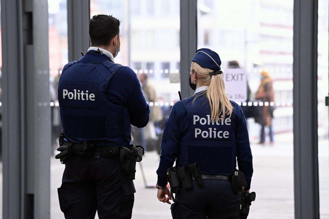 <p>Brüsseler Polizeizonen arbeiten in der Silvesternacht zusammen</p>
