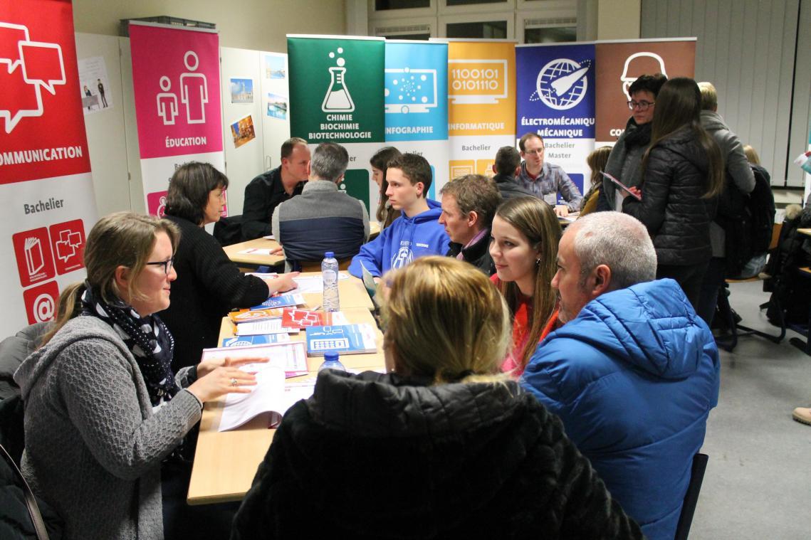 <p>Wer wissen will, wie es weiter gehen könnte, ist bei der Studienberatung an der richtigen Adresse.</p>