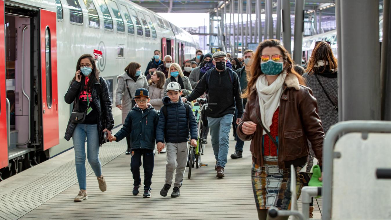 <p>Am Samstag war der Bahnhof von Ostende gut besucht.</p>
