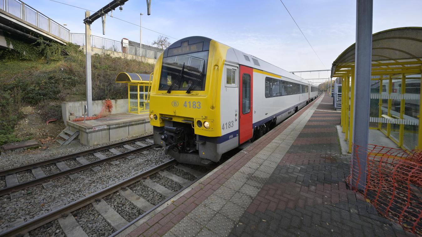 <p>Magnette (PS) würde am liebsten auch das Bahnfahren in Belgien gratis anbieten. Zumindest für junge Leute und Senioren.</p>