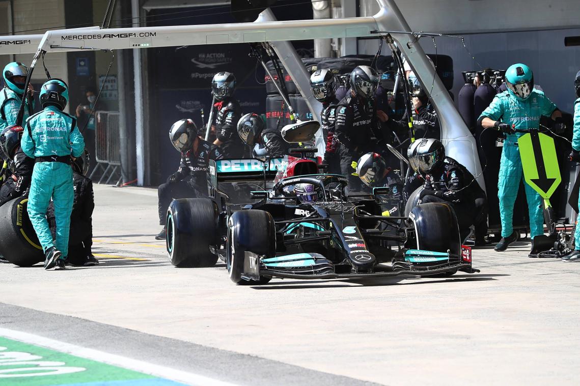 <p>Die Leistung des Mercedes in Interlagos schockte die Konkurrenz.</p>