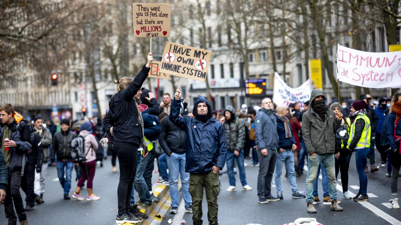 <p>Ende November hatten in Brüssel mehrere 10.000 Menschen gegen verschärfte Corona-Maßnahmen protestiert.</p>
