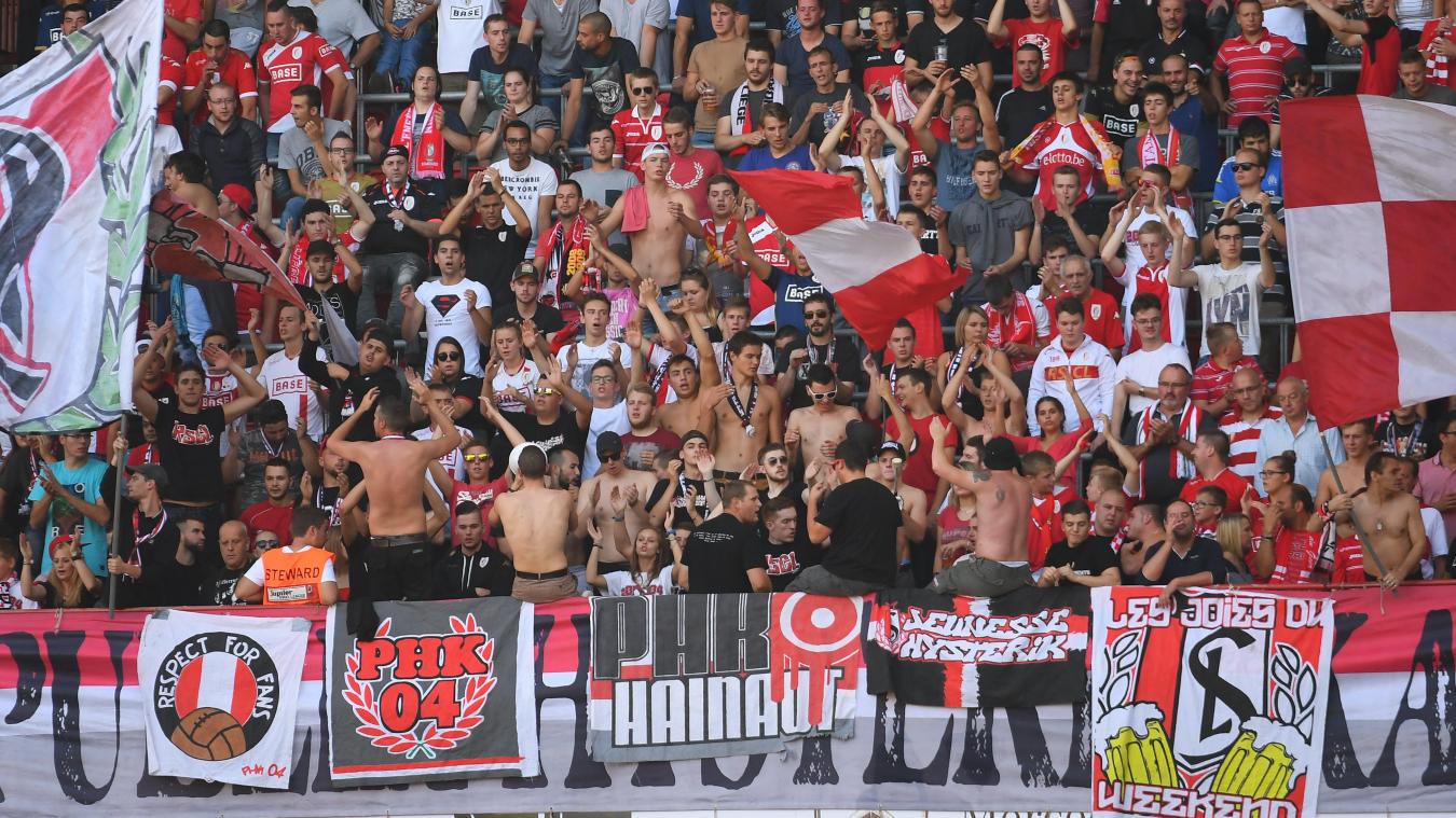 <p>Nach Krawallen in Eupen: Ein Jahr Stadionverbot für jungen Standard-Fan</p>
