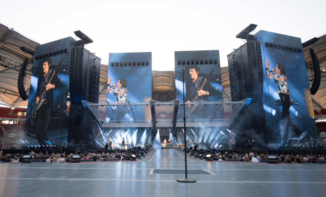<p>Die Rolling Stones auf ihrer Europatournee 2018: Für die Verkleidung und Überdachung der Bühne war damals das Eynattener Unternehmern Carpro zuständig, genauso wie beispielsweise bei Coldplay und Ed Sheeran, die in diesem Sommer live unterwegs sind, und vielen Festivals.</p>