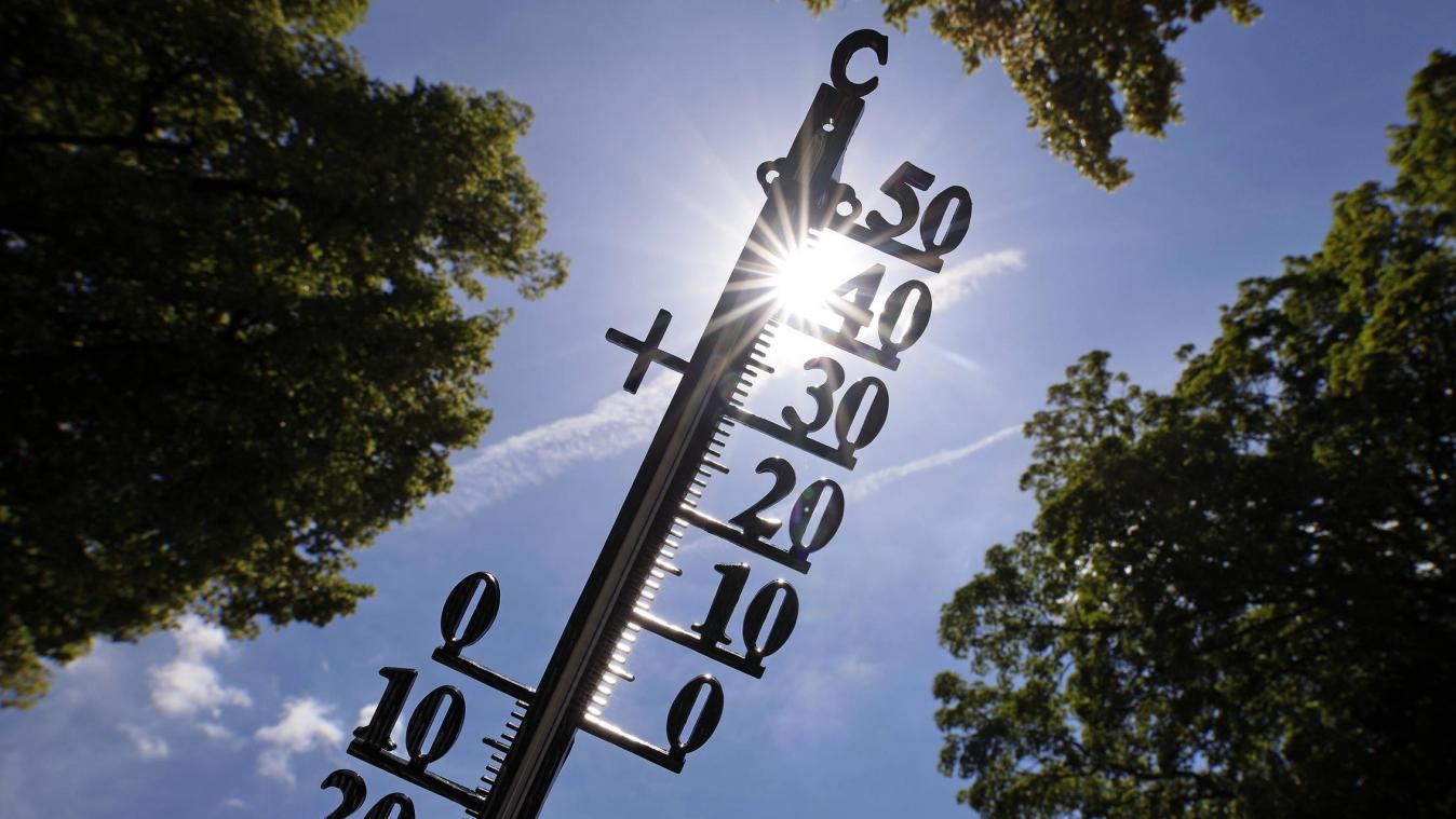 <p>Bei Hitze aufmerksam sein: Hohe Lufttemperatur zusammen mit intensiver Sonnenstrahlung fördert die Entstehung von gesundheitsgefährdendem bodennahem Ozon.</p>