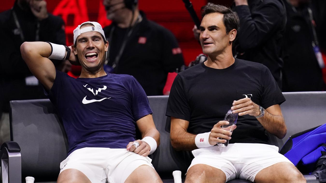 <p>Roger Federer (rechts) bestreitet sein letztes Match Seite an Seite mit Rafael Nadal (links).</p>