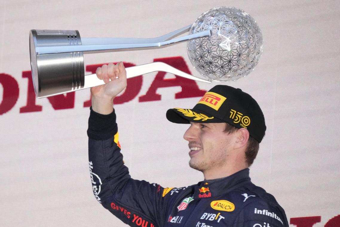 <p>Max Verstappen aus den Niederlanden vom Team Red-Bull jubelt nach seinem Sieg.</p>