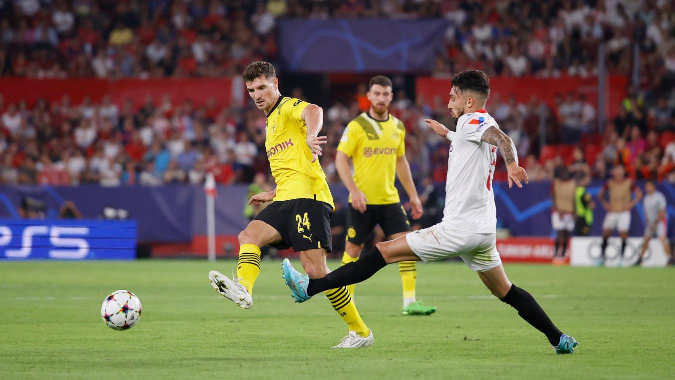 <p>Thomas Meunier (l.) vergangene Woche in Sevilla</p>
