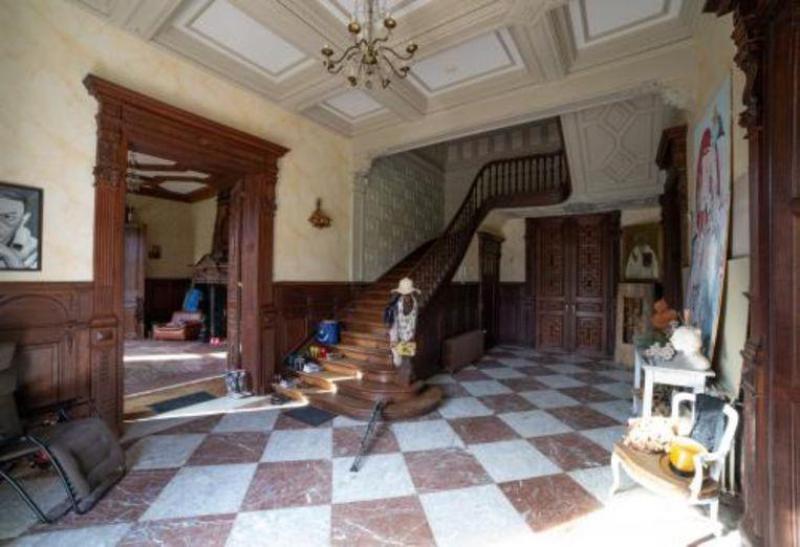 <p>Im Inneren überzeugt das Kastell mit Charme.</p>