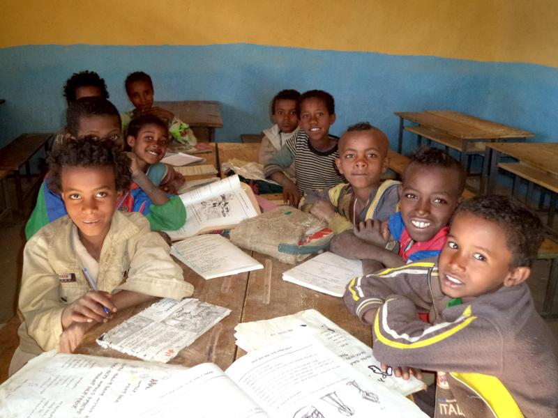 <p>Die Grundschule in Mekuabia wurde mit dem Hilfsprojekt der Reiner Meutsch Stiftung instand gesetzt.</p>