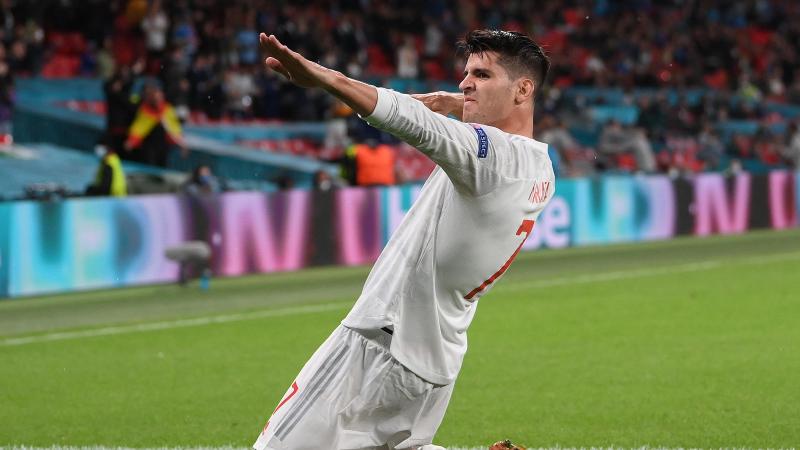 <p>Der tragische Held: Alvaro Morata rettete Spanien in die Verlängerung, am Ende versagten ihm aber die Nerven.</p>