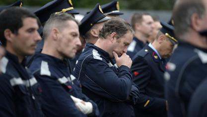 <p>Emotionaler Abschied von verstorbenen Feuerwehrmännern in Heusden-Zolder</p>
