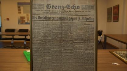 <p>Auch die GE-Titelseite vom 16. Januar 1935 ist in der Ausstellung wiederzufinden.</p>