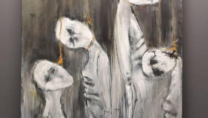 <p>Carola Rixens „Gehenkte“ sind Teil einer der drei aktuellen Ausstellungen im IKOB.</p>