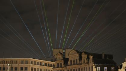 <p>Lasershow statt Feuerwerk in Brüssel.</p>