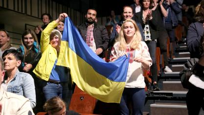 <p>Bei den ukrainischen Zuschauern im St.Vither Triangel kochten die Emotionen hoch.</p>